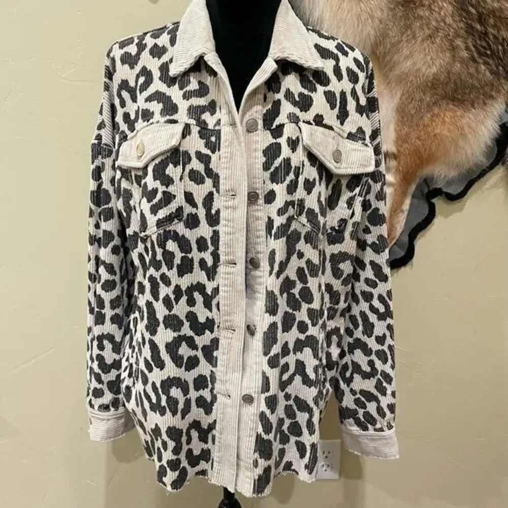 Entro Leopard‎ Print Corduroy Shacket - Picture 2 of 5